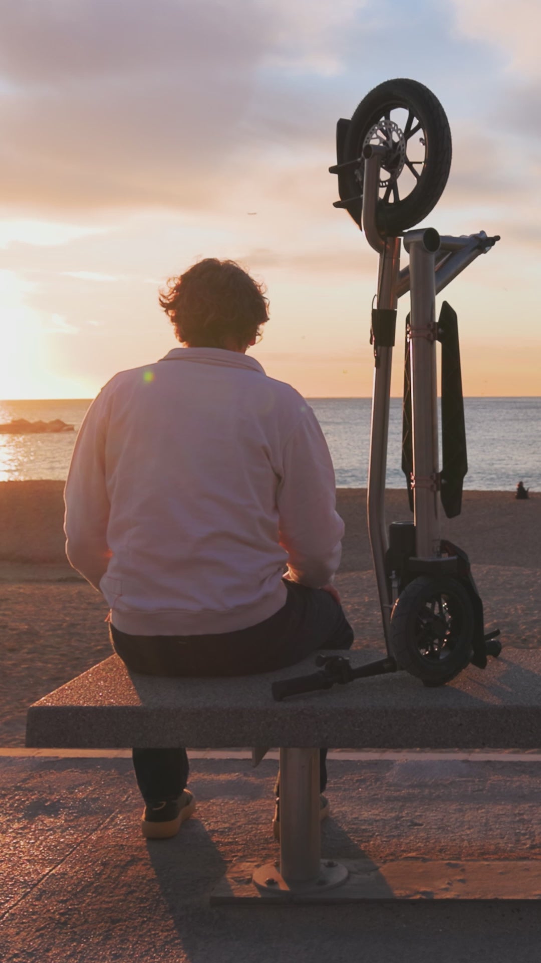 Load video: The new T9 now available